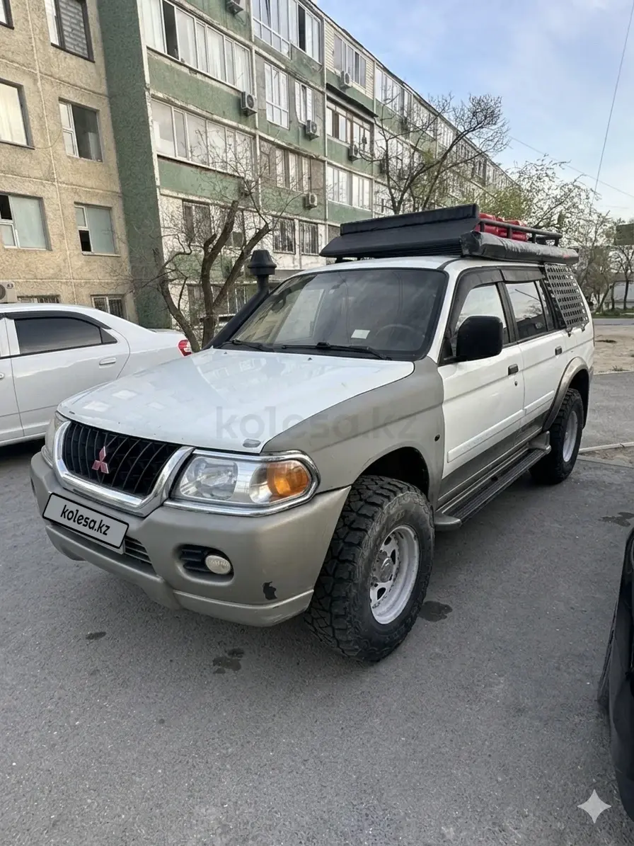 Mitsubishi Montero Sport, 1999