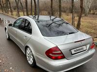 Mercedes-Benz E 500 2004 годаfor5 000 000 тг. в Астана