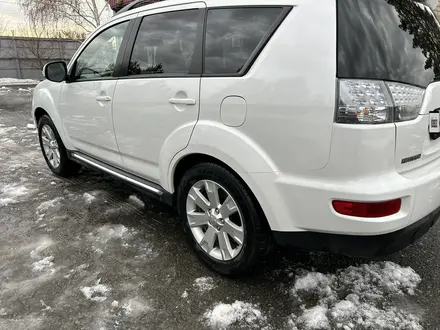 Mitsubishi Outlander 2011 года за 7 000 000 тг. в Актобе – фото 4