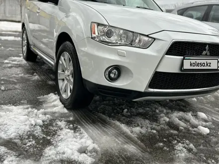 Mitsubishi Outlander 2011 года за 7 000 000 тг. в Актобе – фото 7