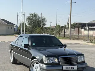 Mercedes-Benz E 280