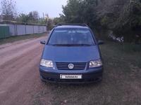 Volkswagen Sharan 2003 годаүшін4 000 000 тг. в Уральск