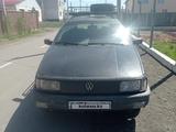 Volkswagen Passat 1993 годаүшін1 300 000 тг. в Астана – фото 2