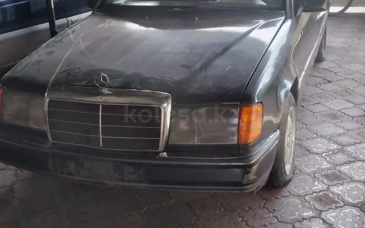 Mercedes-Benz E 230 1990 года за 750 000 тг. в Алматы