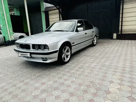 BMW 525 1993 года за 1 880 000 тг. в Шымкент