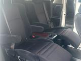 Toyota Vellfire 2010 года за 6 800 000 тг. в Алматы – фото 3