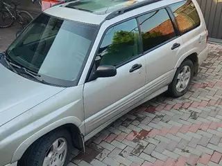 Subaru Forester, 2001