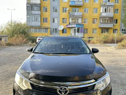 Toyota Camry 2014 года за 13 200 000 тг. в Семей – фото 9