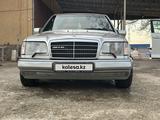 Mercedes-Benz E 280 1995 года за 3 700 000 тг. в Туркестан – фото 4