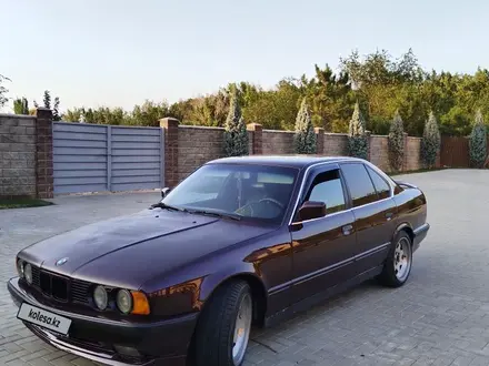 BMW 525 1992 года за 2 300 000 тг. в Алматы