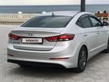 Hyundai Elantra 2017 года за 7 500 000 тг. в Актау – фото 2