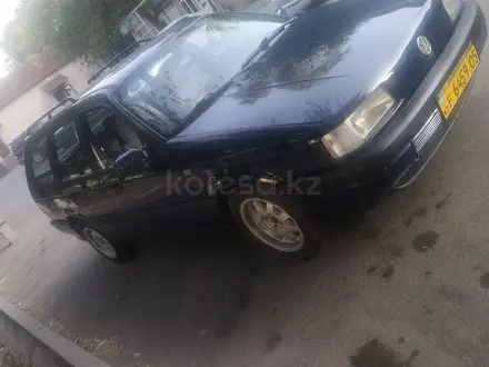 Volkswagen Passat 1991 года за 1 550 000 тг. в Алматы – фото 3