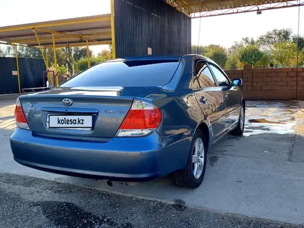 Toyota Camry 2003 года за 5 000 000 тг. в Шолаккорган – фото 2