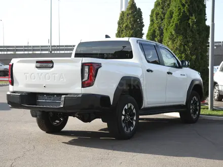 Toyota Hilux Premium 2026 года за 34 000 000 тг. в Алматы – фото 3