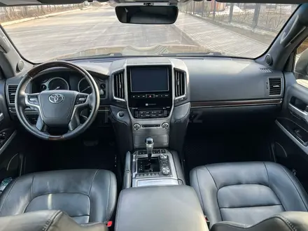 Toyota Land Cruiser 2017 года за 31 500 000 тг. в Астана – фото 6