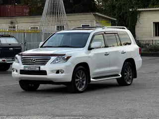 Lexus LX 570