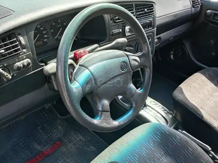 Volkswagen Golf 1995 года за 2 400 000 тг. в Шымкент – фото 7