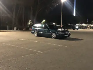 Mercedes-Benz E 430