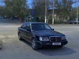 Mercedes-Benz E 280 1993 годаүшін1 400 000 тг. в Актобе – фото 2