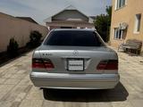Mercedes-Benz E 320 2001 годаүшін3 900 000 тг. в Актау – фото 4