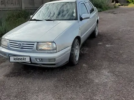 Volkswagen Vento 1996 года за 2 500 000 тг. в Темиртау – фото 2