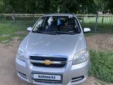 Chevrolet Aveo 2011 года за 3 000 000 тг. в Уральск – фото 2