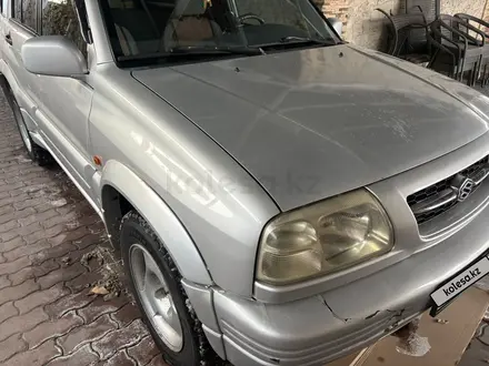 Suzuki Grand Vitara 2000 года за 2 600 000 тг. в Алматы