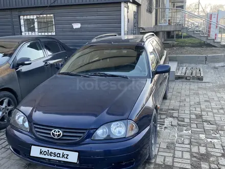 Toyota Avensis 2000 года за 2 800 000 тг. в Алматы