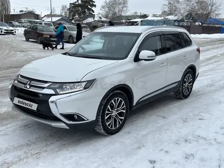 Mitsubishi Outlander 2018 года за 11 000 000 тг. в Павлодар