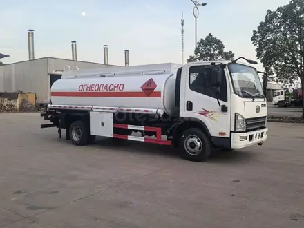 FAW  НОВЫЙ БЕНЗОВОЗ ТОПЛИВОЗАПРАВЩИК FAW12К 2026 года в Отеген-Батыр – фото 5