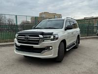 Toyota Land Cruiser 2019 года за 47 000 000 тг. в Астана