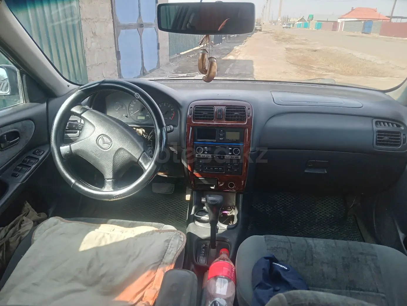 Mazda 626, 1999