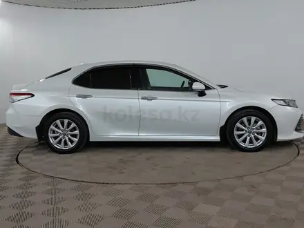 Toyota Camry 2019 года за 13 690 000 тг. в Шымкент – фото 4