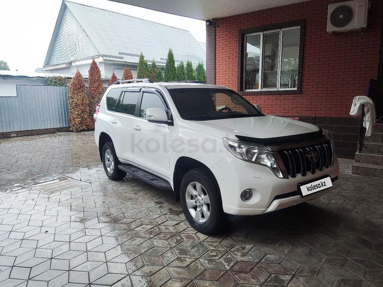 Toyota Land Cruiser Prado 2015 г.