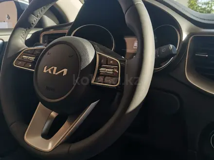 Kia Cee'd Luxe 2025 года за 10 690 000 тг. в Петропавловск – фото 4