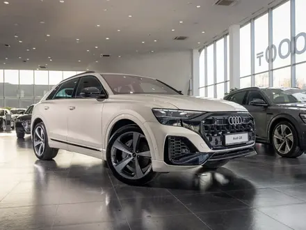 Audi Q8 55 TFSI Quattro 2026 года за 48 000 000 тг. в Алматы