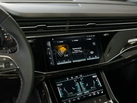 Audi Q8 55 TFSI Quattro 2026 года за 48 000 000 тг. в Алматы – фото 57