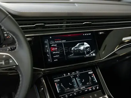 Audi Q8 55 TFSI Quattro 2026 года за 48 000 000 тг. в Алматы – фото 60