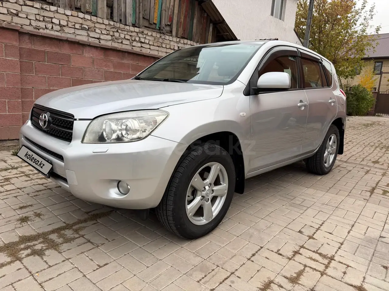 Toyota RAV4, 2008