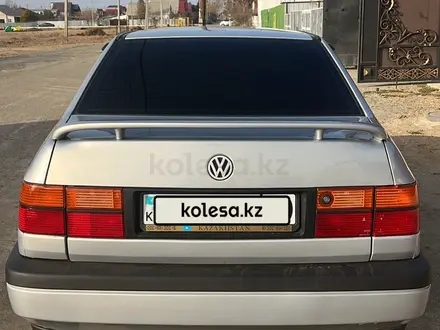 Volkswagen Vento 1994 года за 1 750 000 тг. в Караганда – фото 4