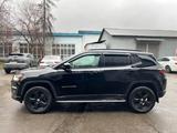 Jeep Compass 2018 года за 9 750 000 тг. в Алматы – фото 2