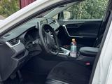 Toyota RAV4 2021 года за 15 500 000 тг. в Тараз – фото 4