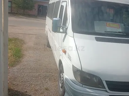 Mercedes-Benz Sprinter 2005 года за 7 500 000 тг. в Алматы – фото 2