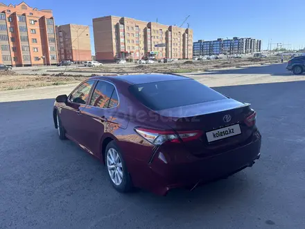 Toyota Camry 2019 года за 12 500 000 тг. в Актобе – фото 7