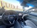 Toyota Camry 2019 годаүшін12 500 000 тг. в Актобе – фото 10