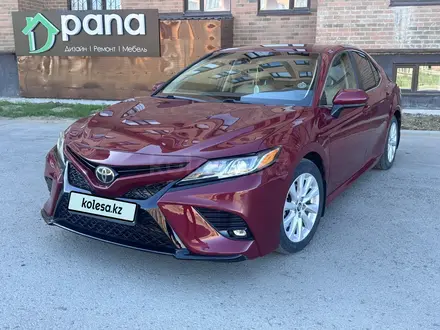 Toyota Camry 2019 года за 12 500 000 тг. в Актобе