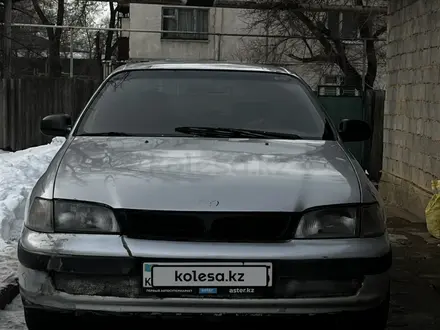 Toyota Carina E 1997 года за 1 500 000 тг. в Алматы