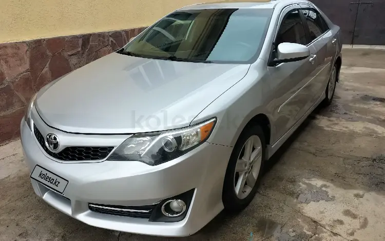 Toyota Camry 2013 года за 5 500 000 тг. в Арысь
