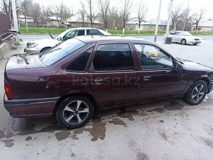 Opel Vectra 1995 года за 550 000 тг. в Шымкент – фото 2