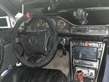Mercedes-Benz E 260 1989 года за 1 500 000 тг. в Алматы
